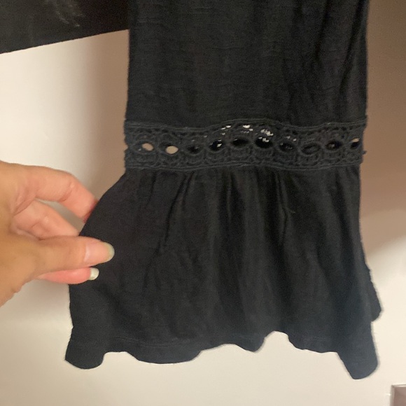 Notations black embroidered boho bell sleeve top size medium - Picture 4 of 7